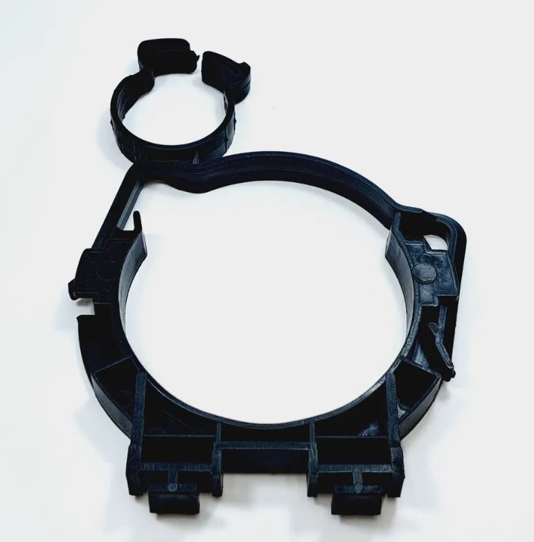 Деталь инсталляции BERGES NOVUM 525 ,хомут фиксатор смывной трубы